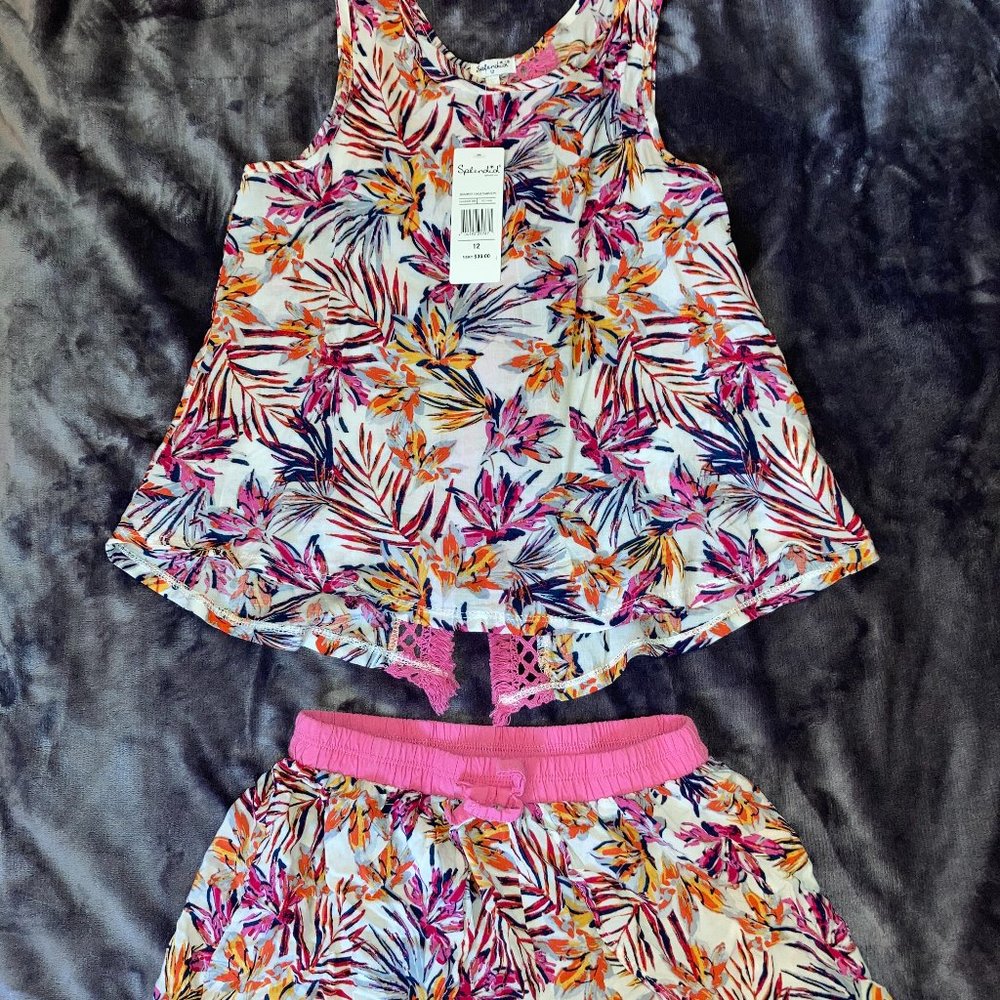 Splendid Floral Loose Tank Top and Shorts Set